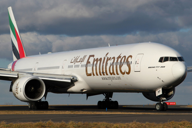 UPDATE 1-Emirates expects single-digit U.S. capacity rise in 2018 -executive